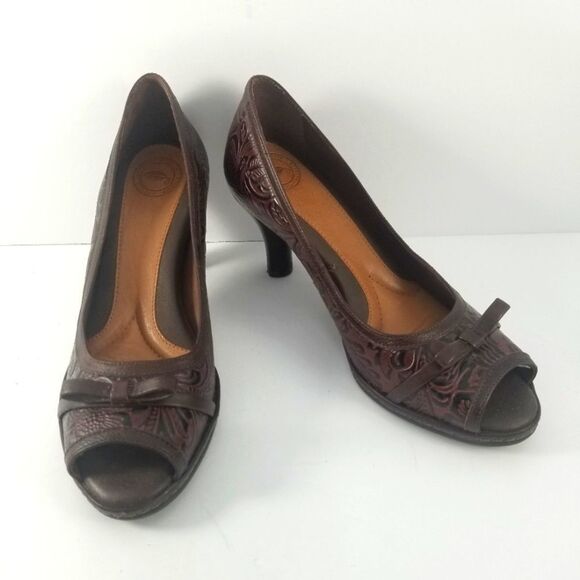 Nurture “Sandee” Tooled Leather Peep Toe Heels Size 7.  S776 - Picture 1 of 6
